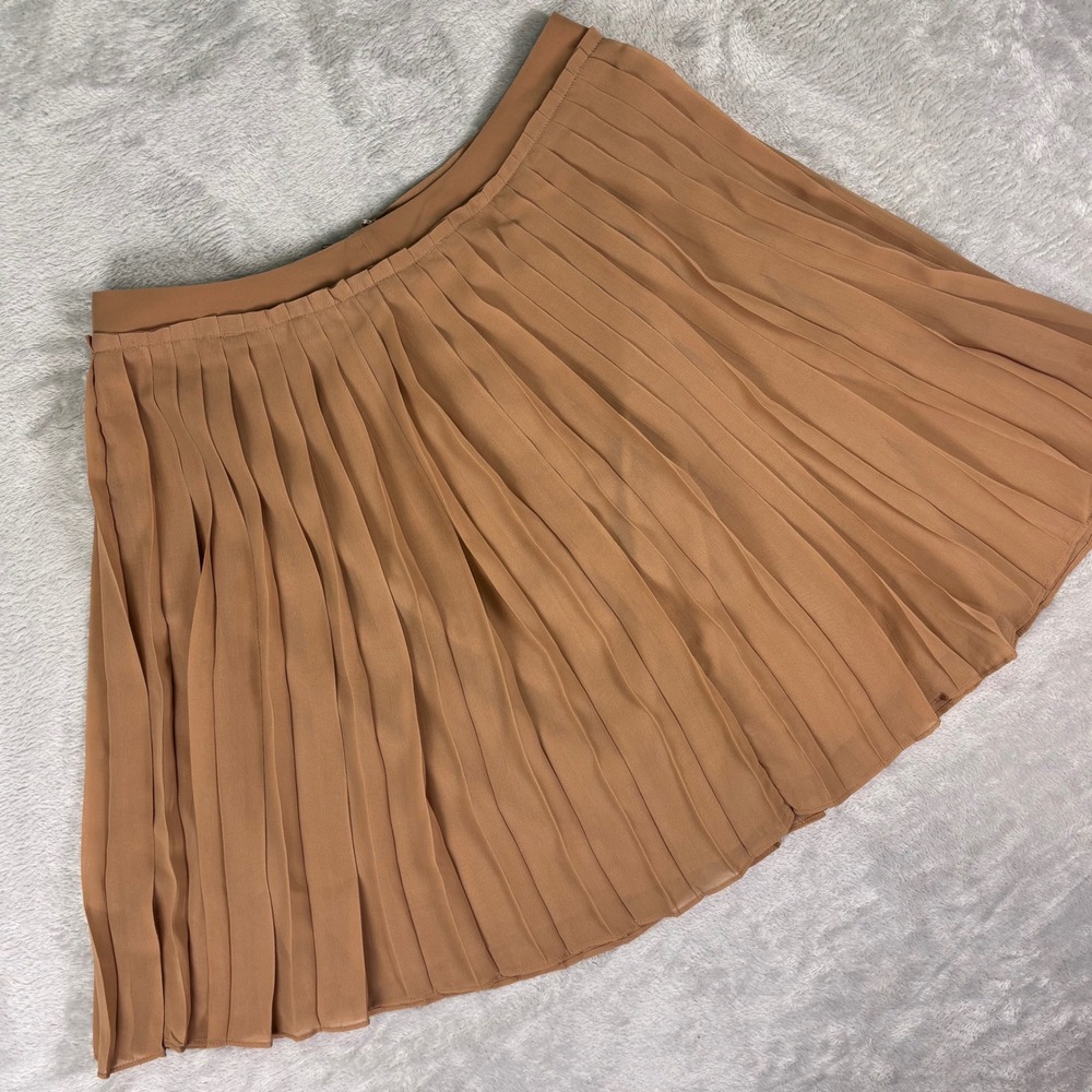 Lauren Conrad Women's Pleated Chiffon Skirt Sz 6 Tan Pretty Pleats Café Tint NWT